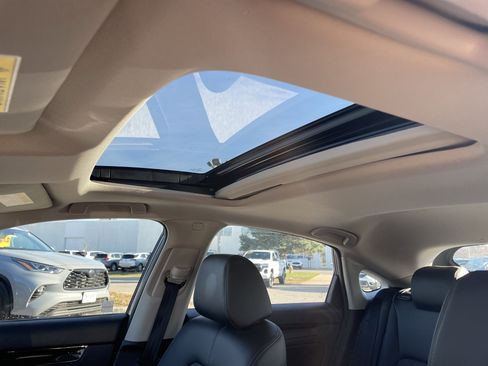 Certified 2024 Honda Civic EX-L image 17