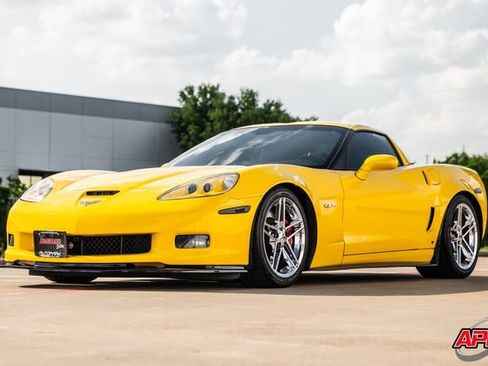 Used 2008 Chevrolet Corvette Z06 w/ Preferred Equipment Group RWD image 56