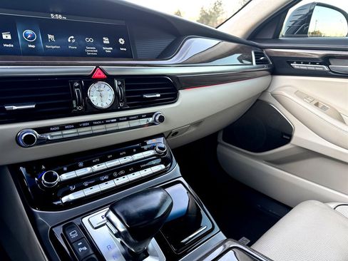 Used 2018 Genesis G90 5.0 Ultimate image 17