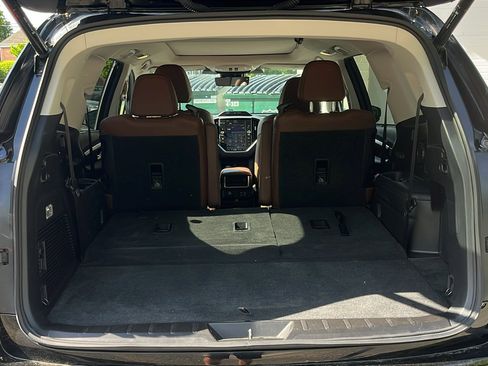 Certified 2024 Subaru Ascent Touring AWD/4WD image 25