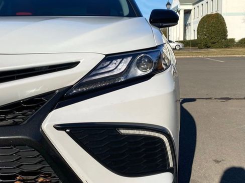 Used 2023 Toyota Camry XSE image 14