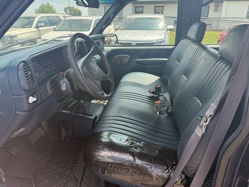 Used 1998 Chevrolet Silverado 3500 4x4 Crew Cab w/ Skid Plate Pkg image 18