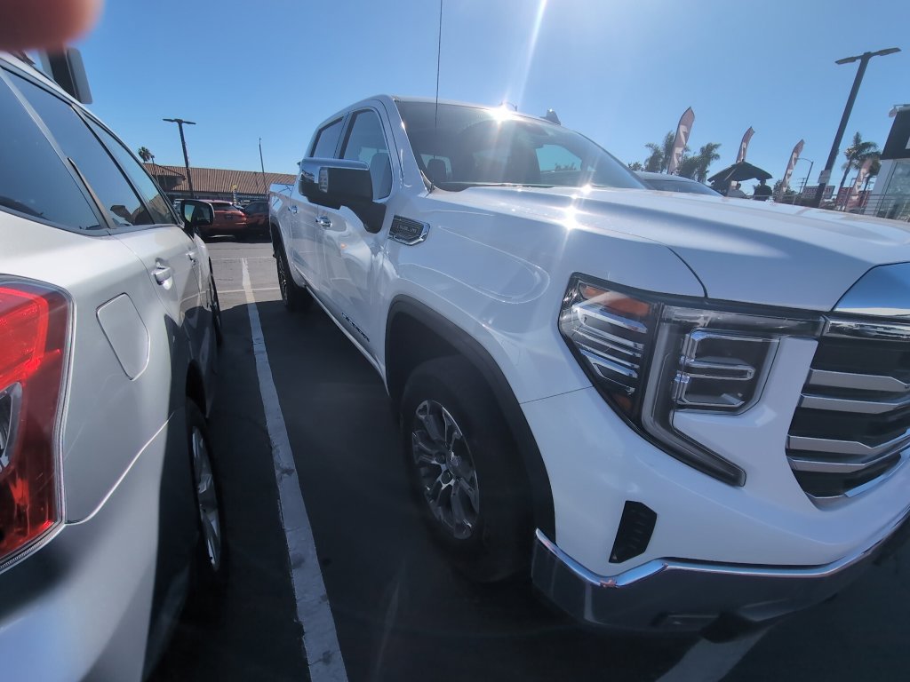 Used 2026 GMC Sierra 1500 SLT RWD image 10