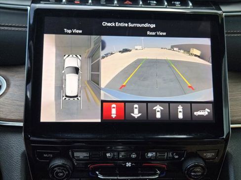 Certified 2023 Jeep Grand Cherokee L Summit w/ Advanced Protech Group IV AWD/4WD image 20