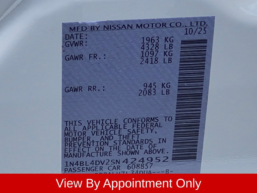 Used 2025 Nissan Altima 2.5 SV FWD image 33