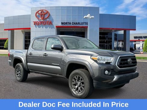 Used 2023 Toyota Tacoma SR5 w/ SR5 Appearance Package RWD image 1