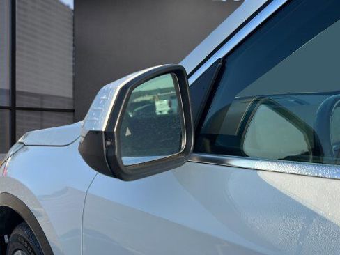 Used 2025 BMW X1 xDrive28i image 19