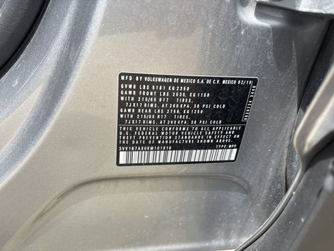Used 2019 Volkswagen Tiguan S w/ Driver Assistance Package FWD image 33