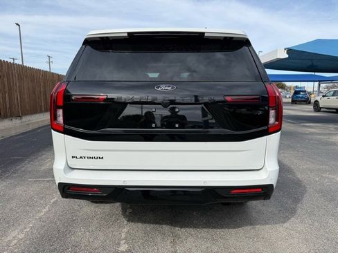 New 2026 Ford Expedition Platinum w/ Stealth Appearance Package image 5