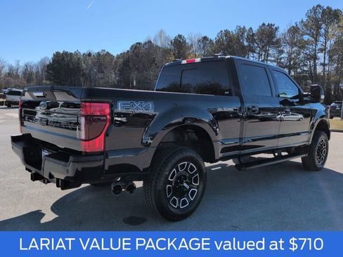 Certified 2022 Ford F250 Lariat w/ Black Appearance Package image 5