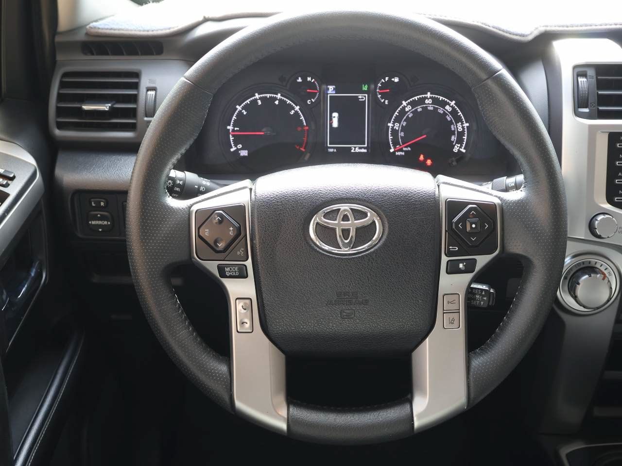 Used 2023 Toyota 4Runner SR5 AWD/4WD image 13