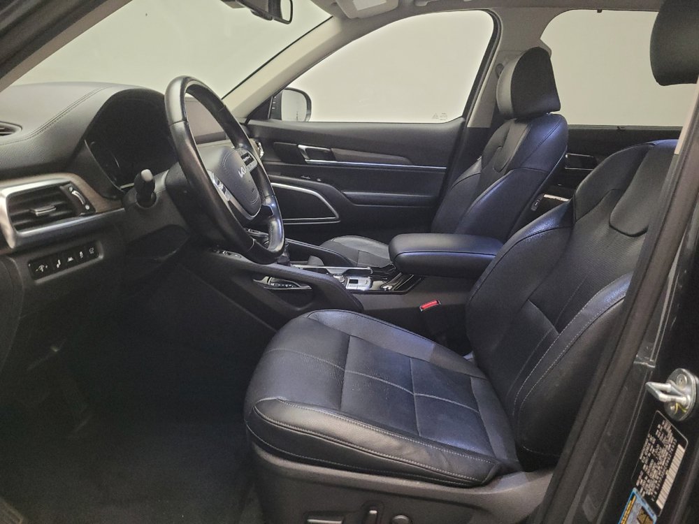 Used 2022 Kia Telluride EX w/ EX Premium Package AWD/4WD image 17