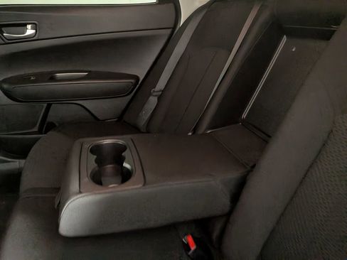 Used 2018 Kia Optima LX image 29