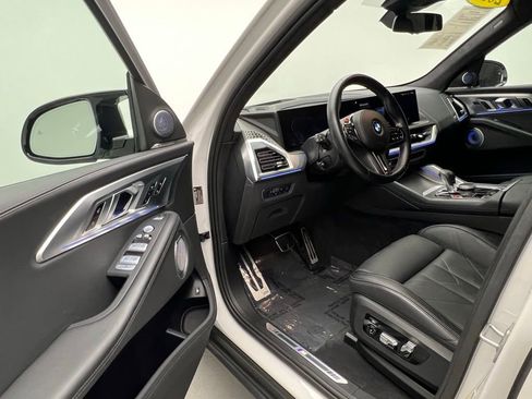 Certified 2023 BMW XM AWD/4WD image 22