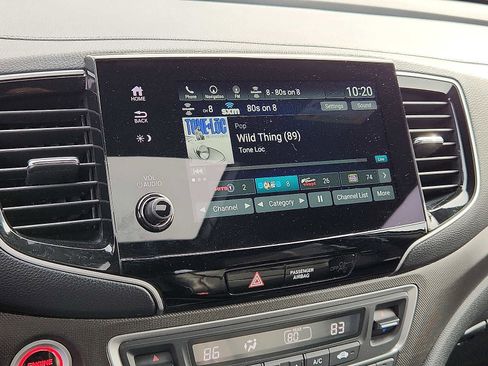 Certified 2022 Honda Passport TrailSport image 16