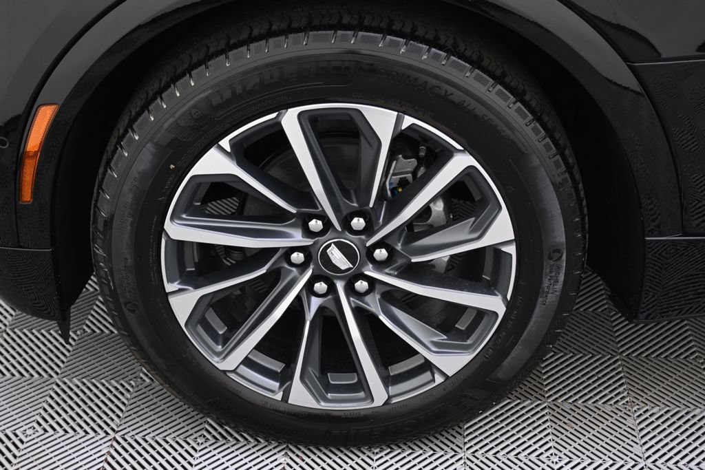 New 2026 Cadillac Lyriq Premium Sport w/ LPO, Floor Liner Package AWD/4WD image 20