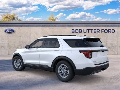 New 2026 Ford Explorer Active w/ Active Comfort Package RWD image 4