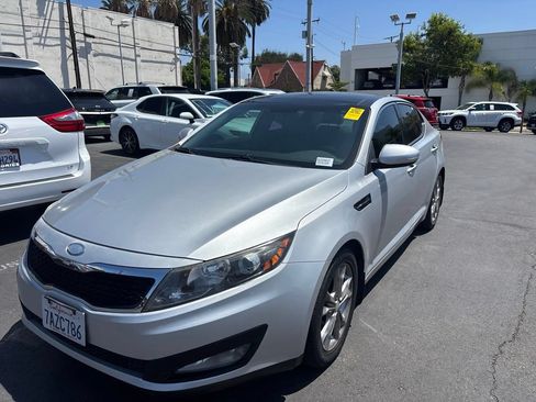 Used 2013 Kia Optima EX w/ Premium Pkg FWD image 9