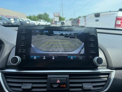 Used 2022 Honda Accord EX-L image 20