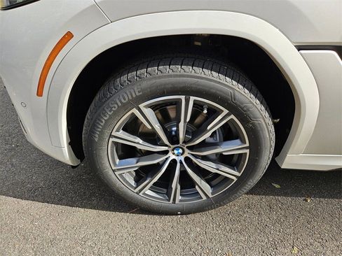 New 2026 BMW X6 xDrive40i w/ Premium Package image 26