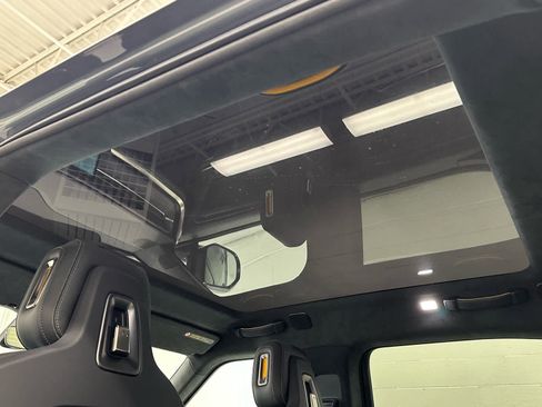 Used 2023 Rivian R1T Adventure image 34