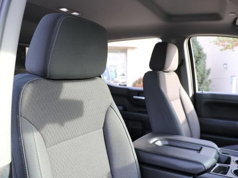 Used 2019 Chevrolet Silverado 1500 LT w/ All-Star Edition AWD/4WD image 11