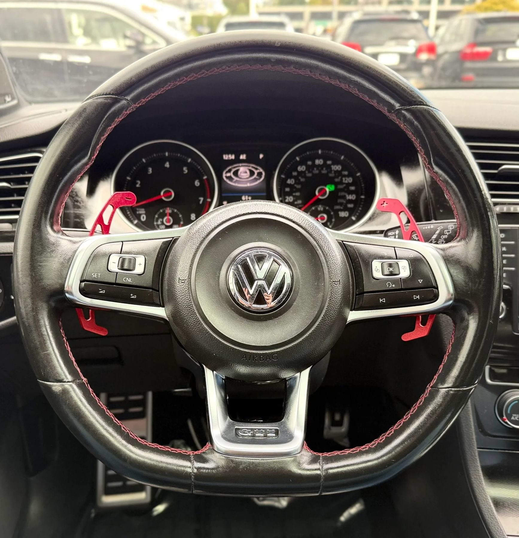 Used 2015 Volkswagen GTI SE FWD image 13