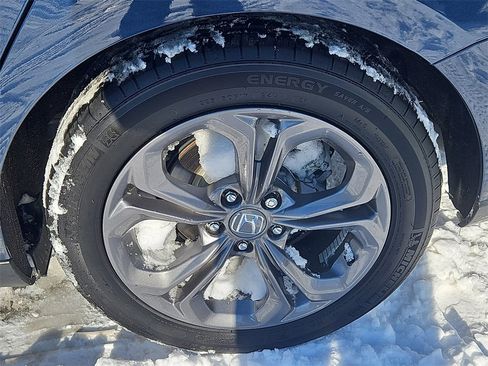 Certified 2024 Honda Accord EX image 8