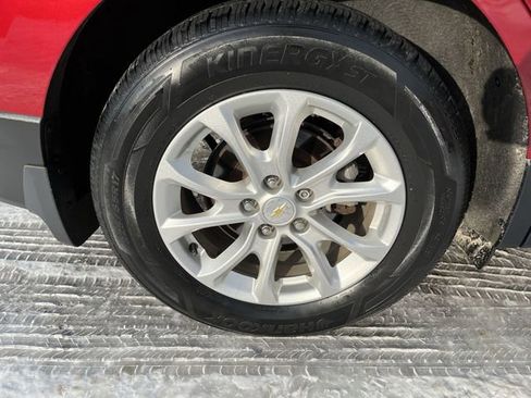 Used 2018 Chevrolet Equinox LT w/ Sun & Infotainment Package image 21