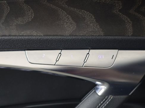 Used 2023 Audi A6 Premium Plus w/ Premium Plus Package image 12