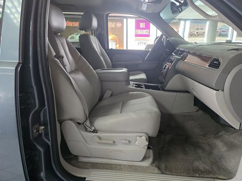 Used 2011 Chevrolet Avalanche LT w/ Regional Value Package RWD image 15