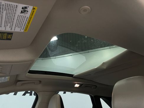 Used 2020 Ford Escape SEL FWD image 12