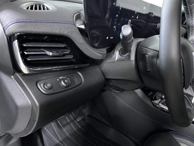 New 2026 Buick Envista Sport Touring w/ Convenience I Package FWD image 19