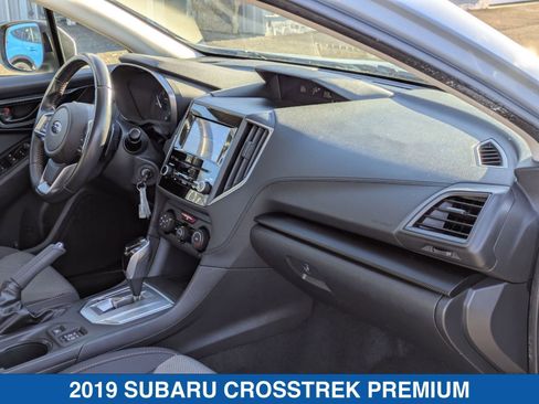 Used 2019 Subaru Crosstrek 2.0i Premium w/ Eyesight System image 34