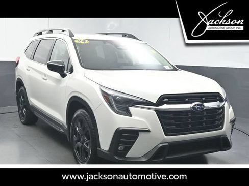 Used 2024 Subaru Ascent Limited AWD/4WD image 1