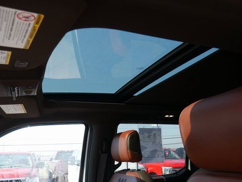 Used 2022 Ford F350 King Ranch w/ King Ranch Ultimate Package image 3