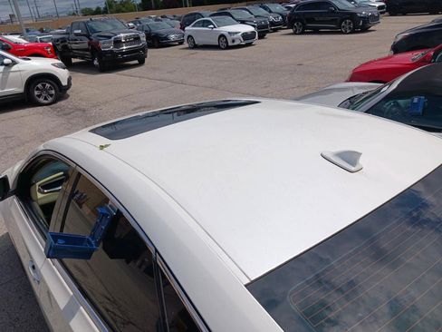 Used 2013 Toyota Avalon Limited FWD image 5