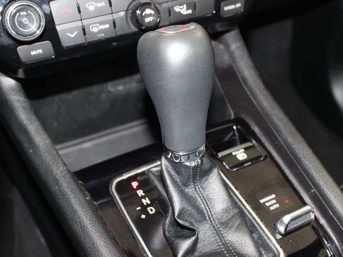 Used 2024 Jeep Compass Latitude AWD/4WD image 42