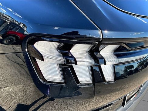 Used 2023 Ford Mustang Mach-E Select RWD image 27