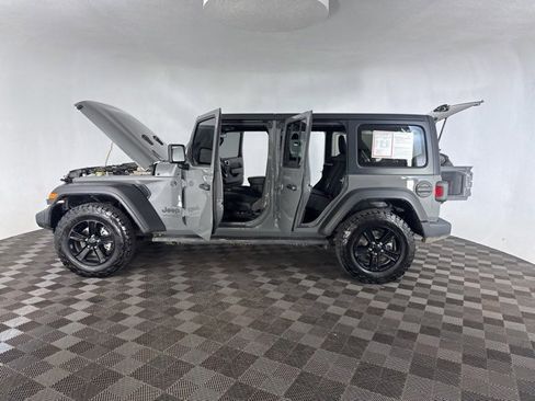 Used 2021 Jeep Wrangler Unlimited Sport image 9