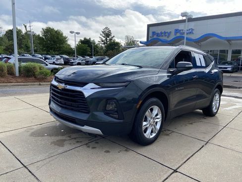 Used 2020 Chevrolet Blazer LT FWD image 4