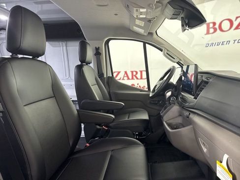 New 2025 Ford Transit 150 Low Roof AWD image 21
