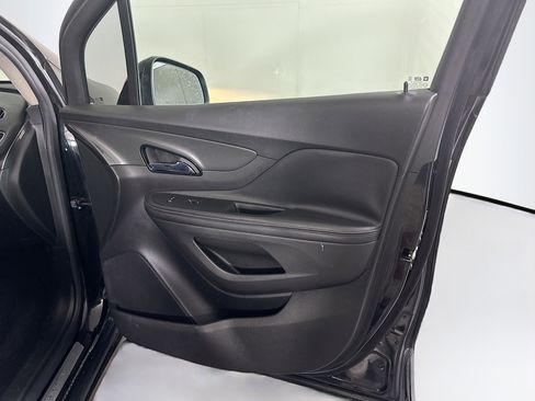 Used 2018 Buick Encore Preferred FWD image 30