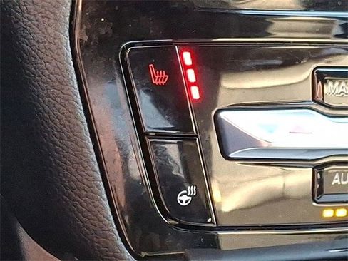 Certified 2022 Ford Explorer ST w/ ST Street Pack image 19