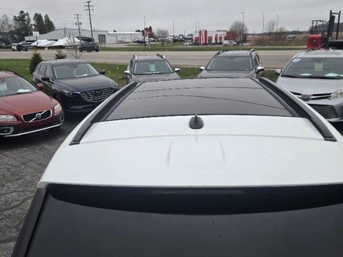 Used 2016 Land Rover Range Rover Sport Supercharged AWD/4WD image 9