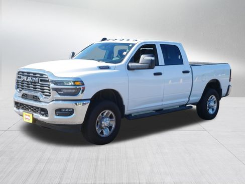 Used 2025 RAM 3500 Tradesman AWD/4WD image 3