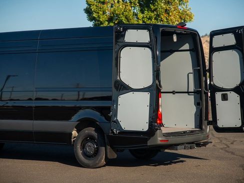 New 2025 Mercedes-Benz Sprinter 2500 image 19
