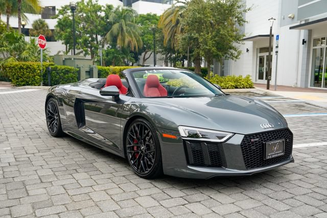 Used 2018 Audi R8 V10 AWD/4WD image 38