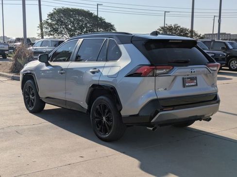 Used 2022 Toyota RAV4 XSE image 7