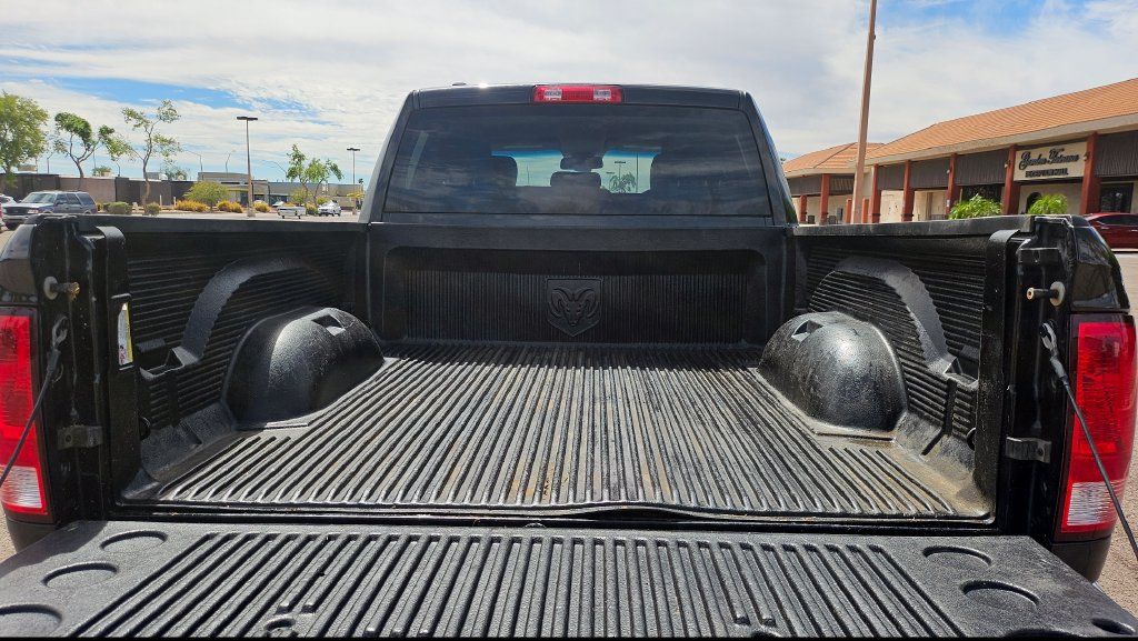 Used 2016 RAM 1500 ST w/ SXT Appearance Group AWD/4WD image 13